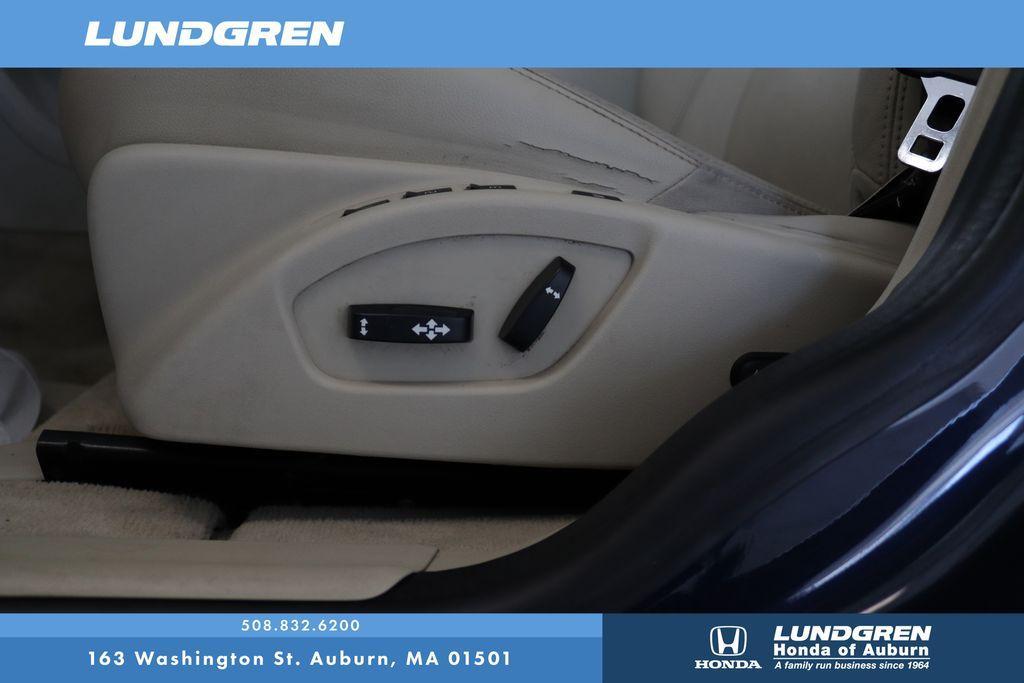 used 2015 Volvo XC60 car, priced at $10,741