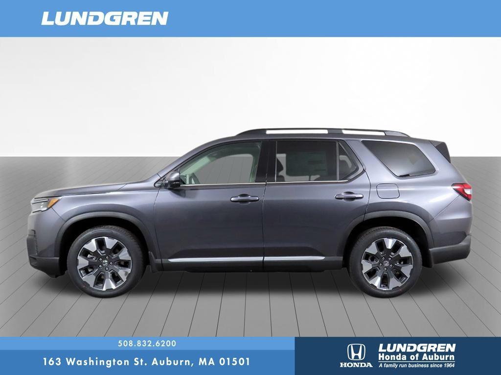 new 2026 Honda Pilot car, priced at $52,590