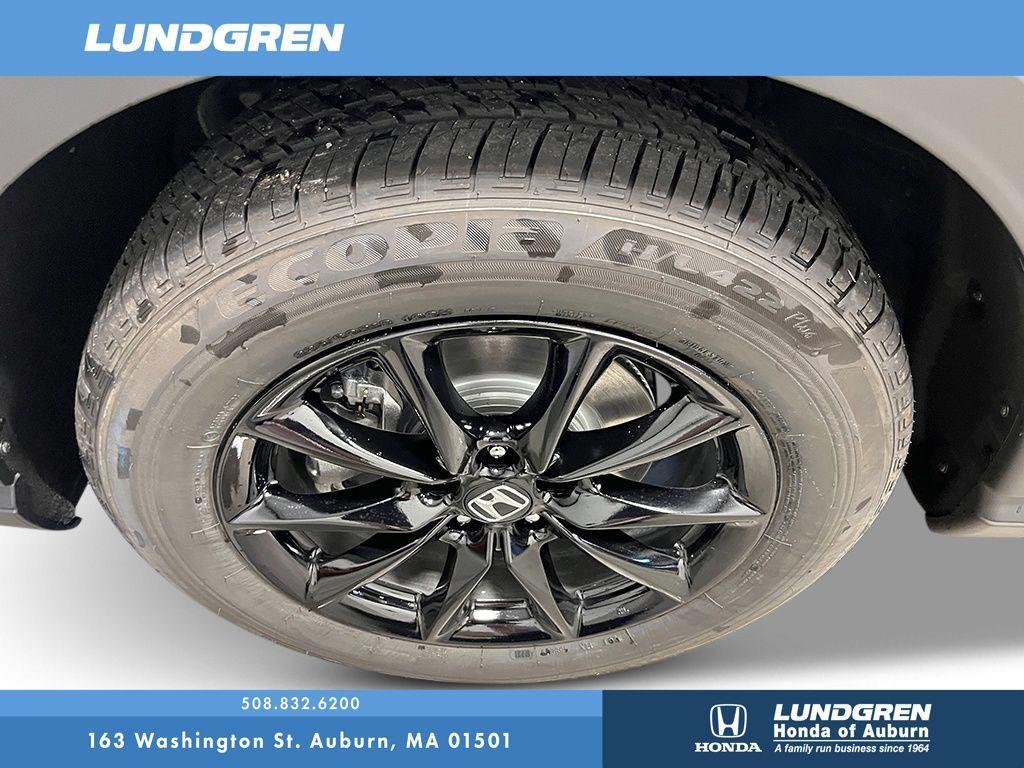 new 2026 Honda CR-V Hybrid car, priced at $41,675