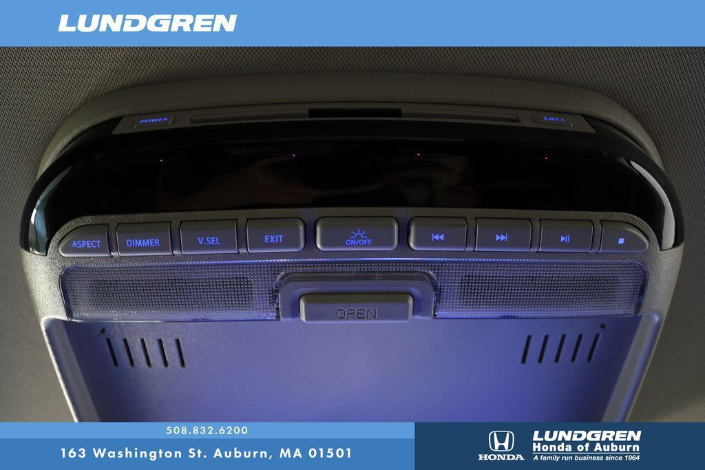 used 2018 Chrysler Pacifica car, priced at $17,340