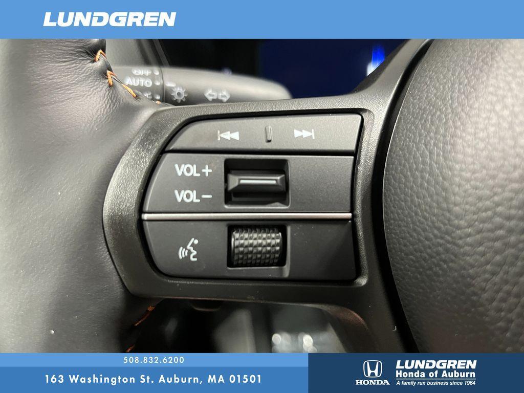 new 2026 Honda CR-V Hybrid car, priced at $41,675