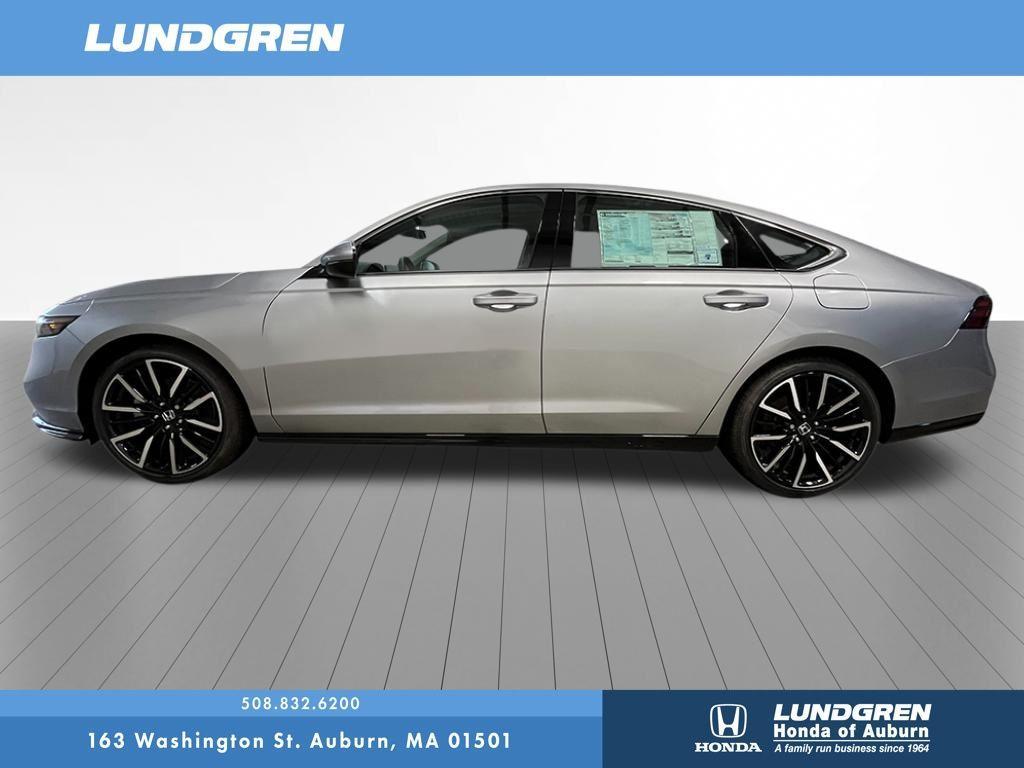 new 2025 Honda Accord Hybrid car, priced at $40,495
