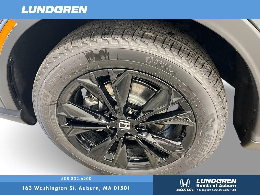 new 2026 Honda CR-V Hybrid car, priced at $43,700