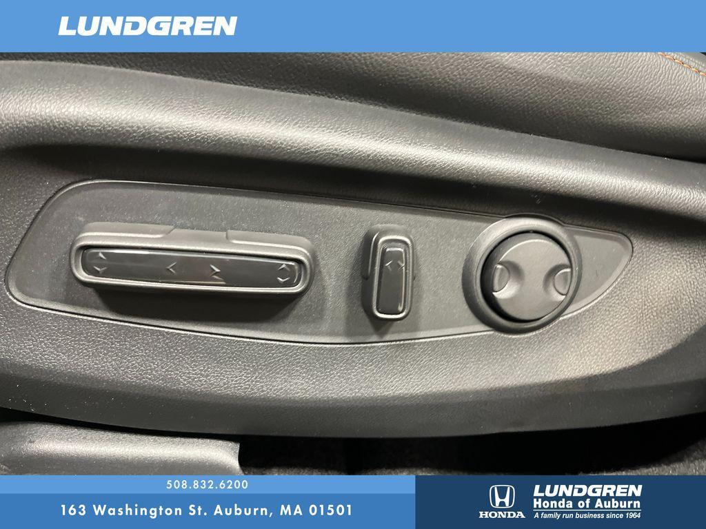 new 2026 Honda CR-V Hybrid car, priced at $43,700