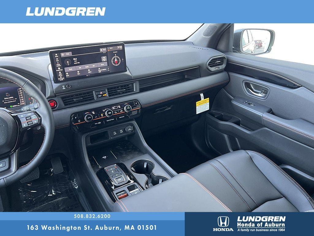 new 2026 Honda Pilot car, priced at $51,890