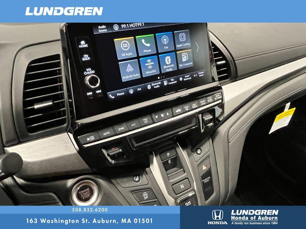 new 2026 Honda Odyssey car, priced at $44,290