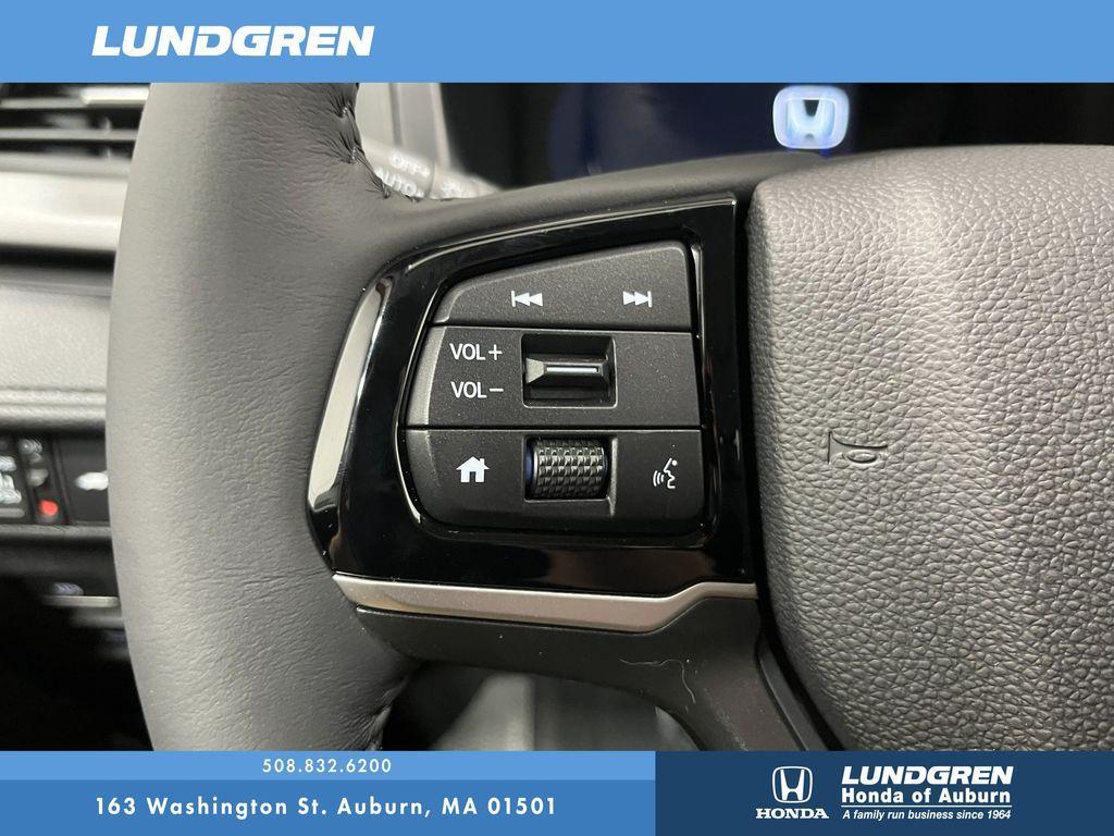 new 2026 Honda Odyssey car, priced at $44,290