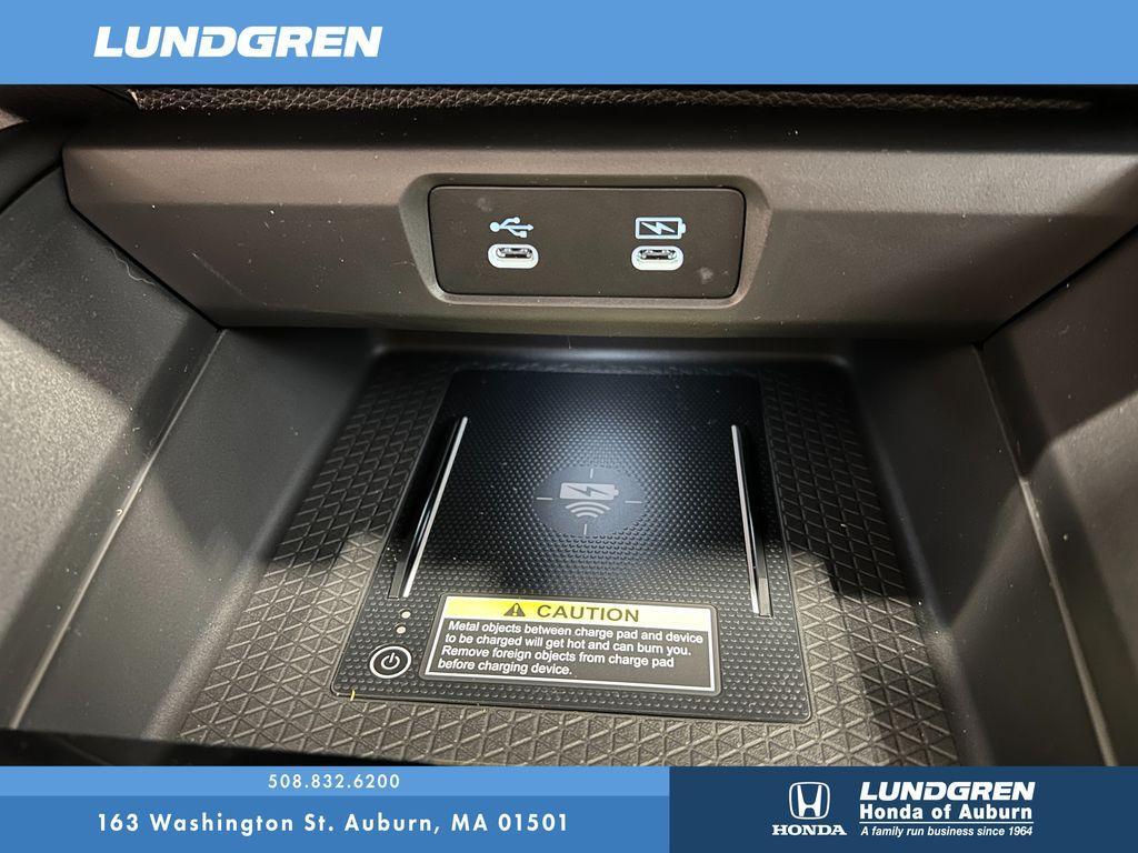 new 2025 Honda Accord Hybrid car, priced at $36,135