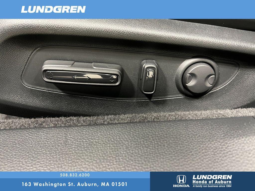 new 2025 Honda Accord Hybrid car, priced at $40,450