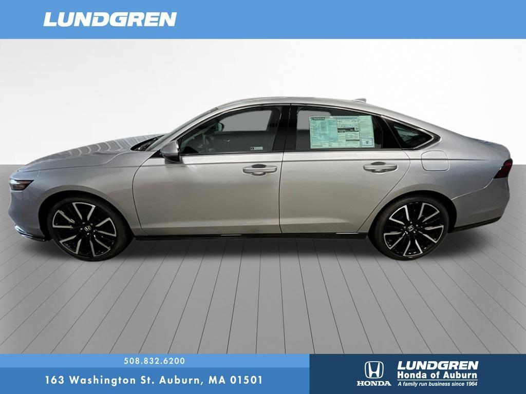 new 2025 Honda Accord Hybrid car, priced at $40,450