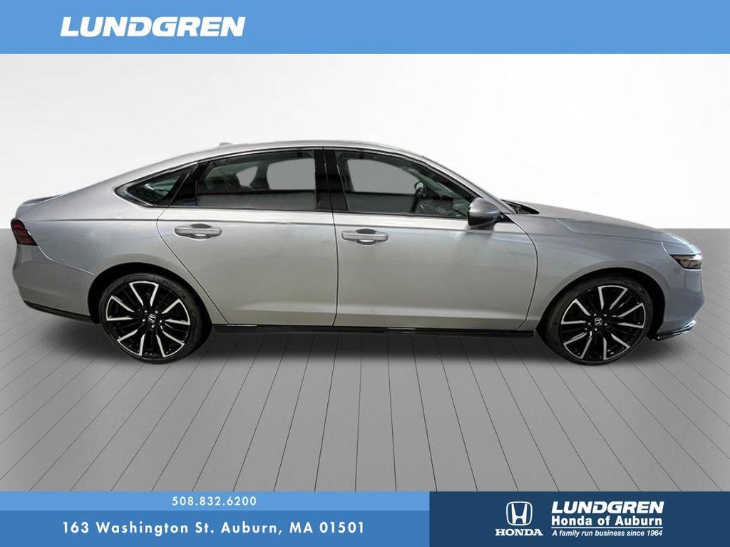 new 2025 Honda Accord Hybrid car, priced at $40,450