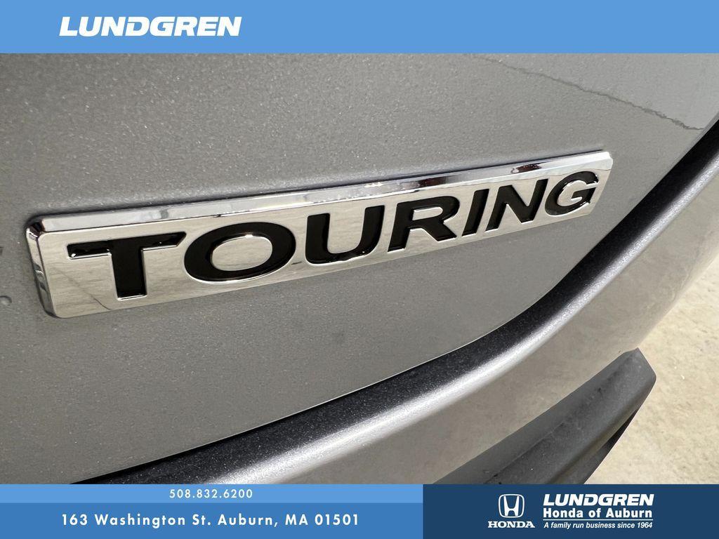 new 2025 Honda Pilot car, priced at $51,050