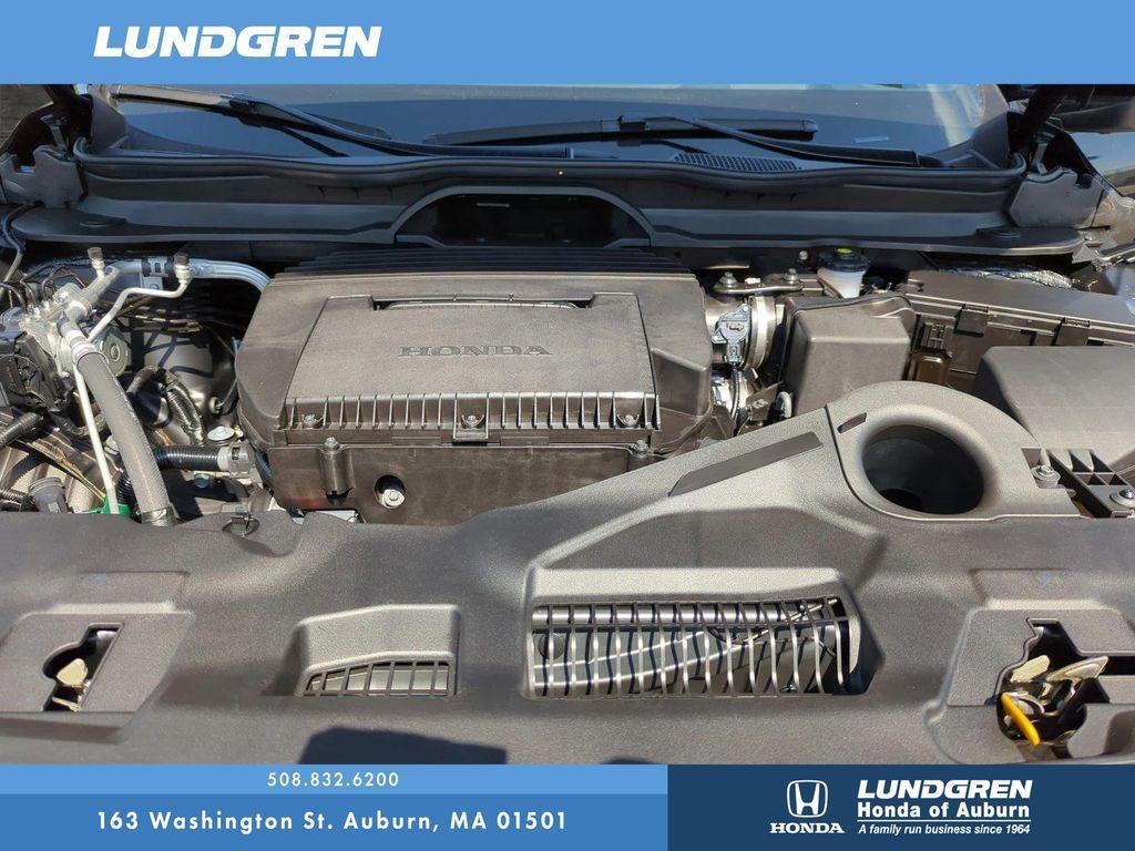 new 2025 Honda Pilot car, priced at $56,075