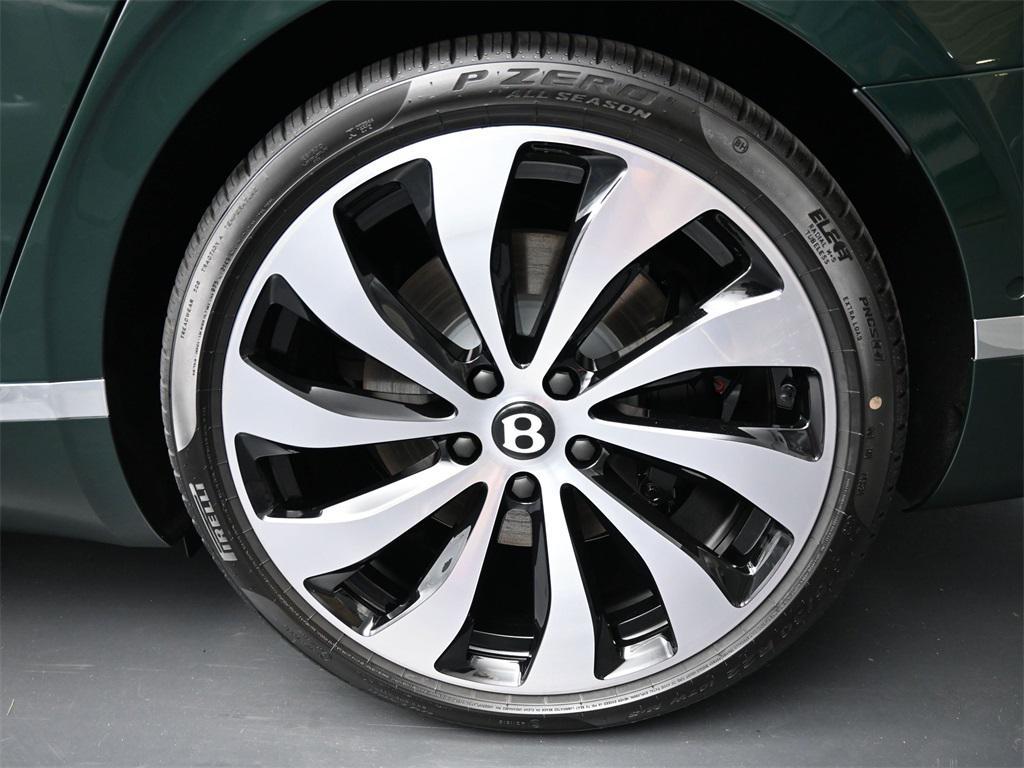 new 2026 Bentley Flying Spur car, priced at $332,100