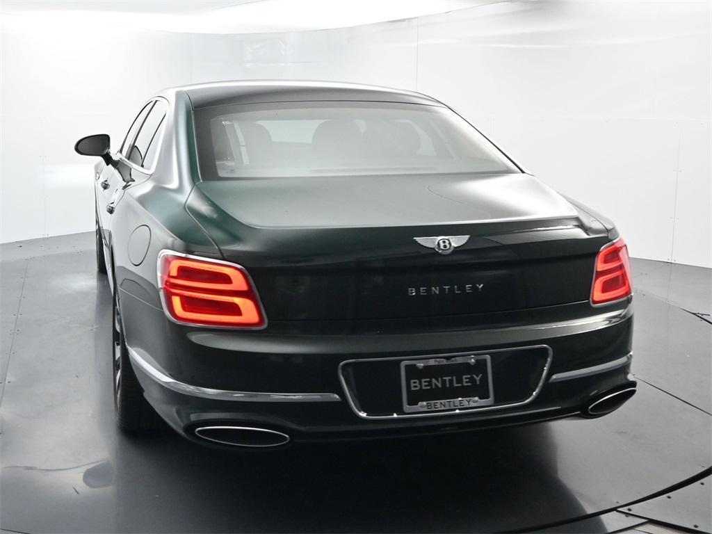 new 2026 Bentley Flying Spur car, priced at $332,100