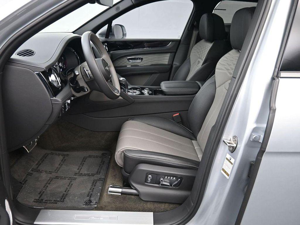 used 2023 Bentley Bentayga EWB car, priced at $169,900