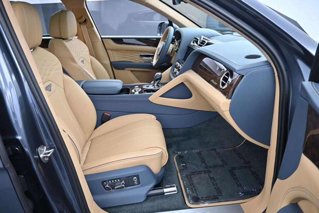 new 2026 Bentley Bentayga car, priced at $289,493