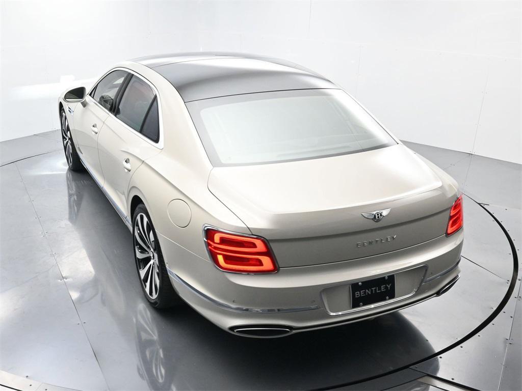 new 2026 Bentley Flying Spur car, priced at $353,650