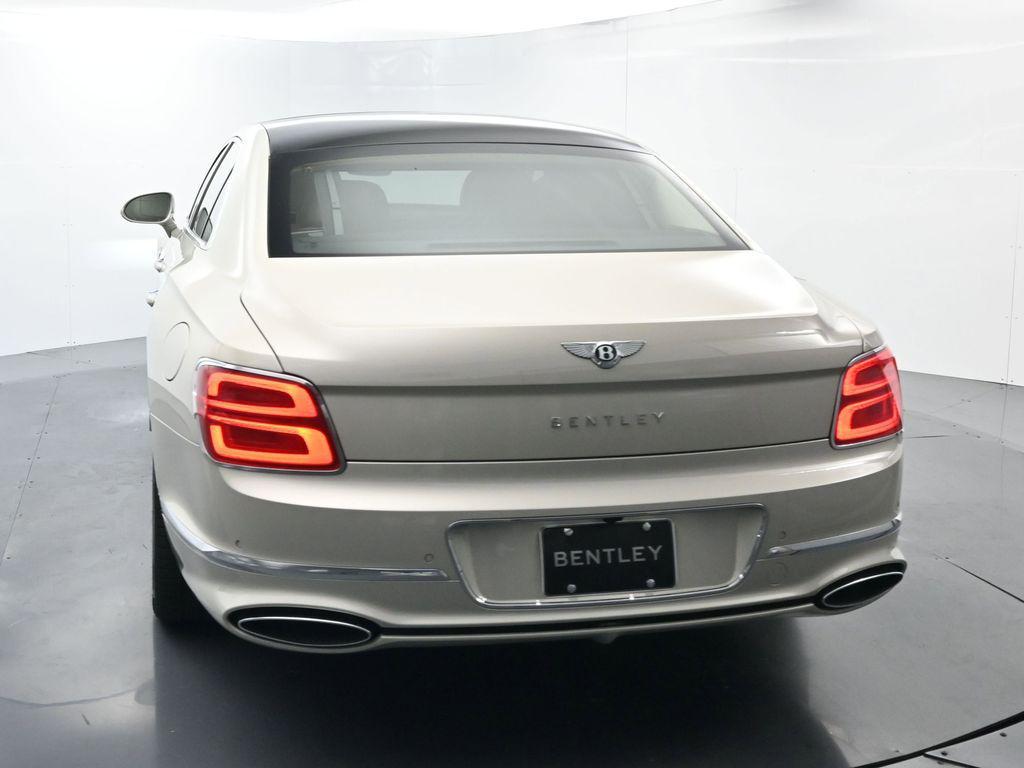 new 2026 Bentley Flying Spur car, priced at $353,650