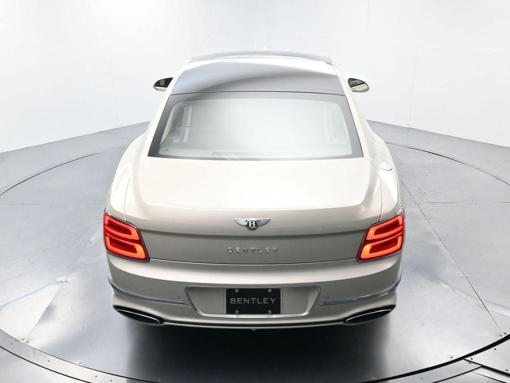 new 2026 Bentley Flying Spur car, priced at $353,650