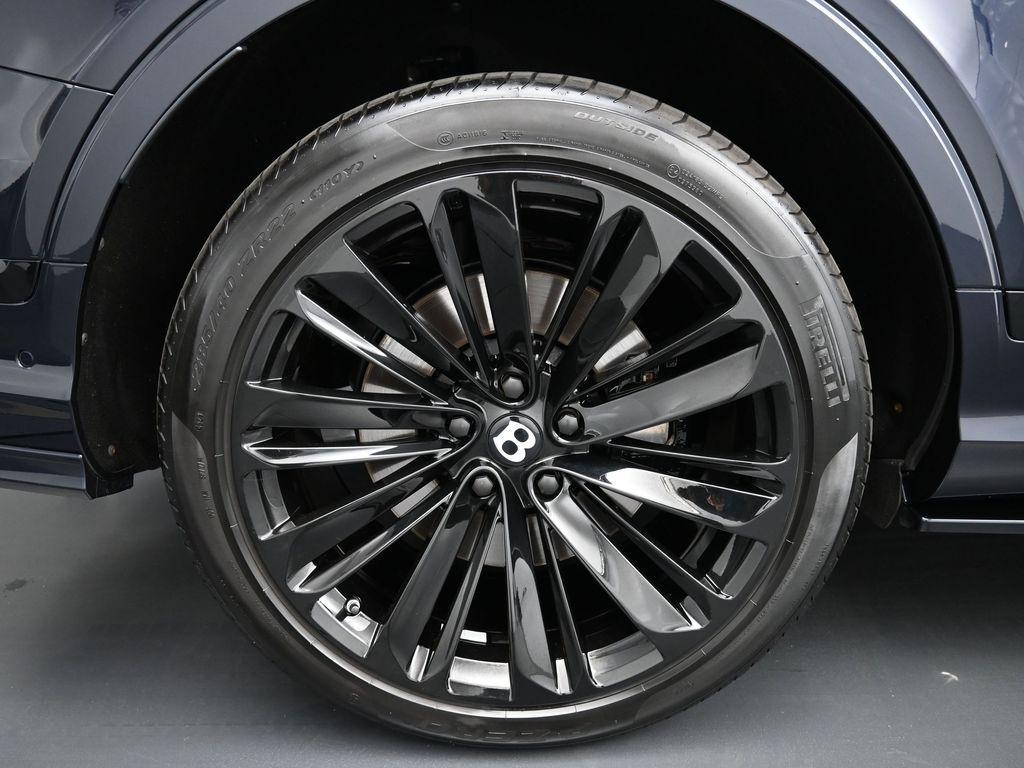 used 2022 Bentley Bentayga car, priced at $169,900