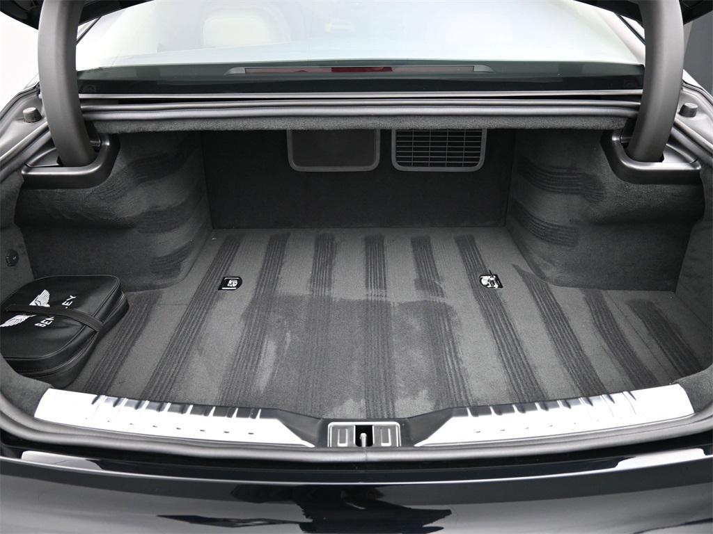 new 2026 Bentley Flying Spur car, priced at $296,430