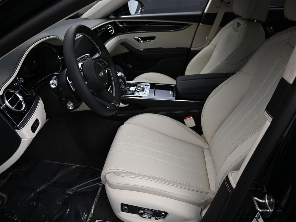 new 2026 Bentley Flying Spur car, priced at $296,430