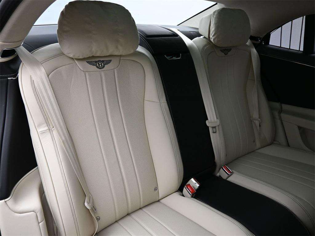 new 2026 Bentley Flying Spur car, priced at $296,430