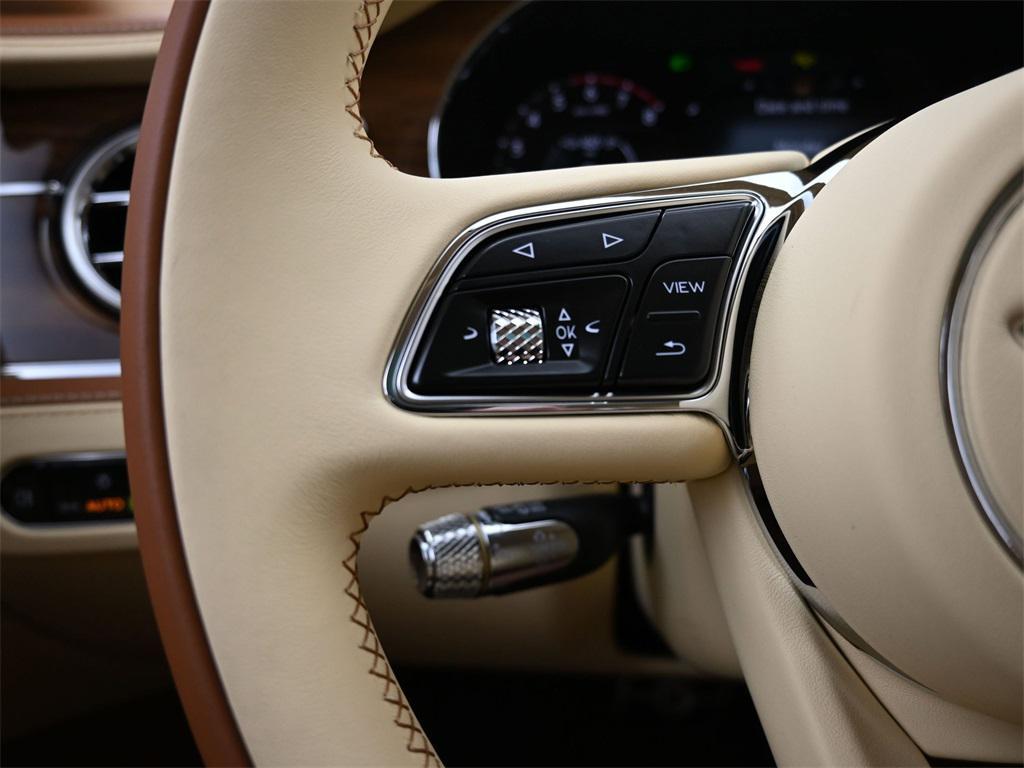 new 2026 Bentley Flying Spur car, priced at $373,510