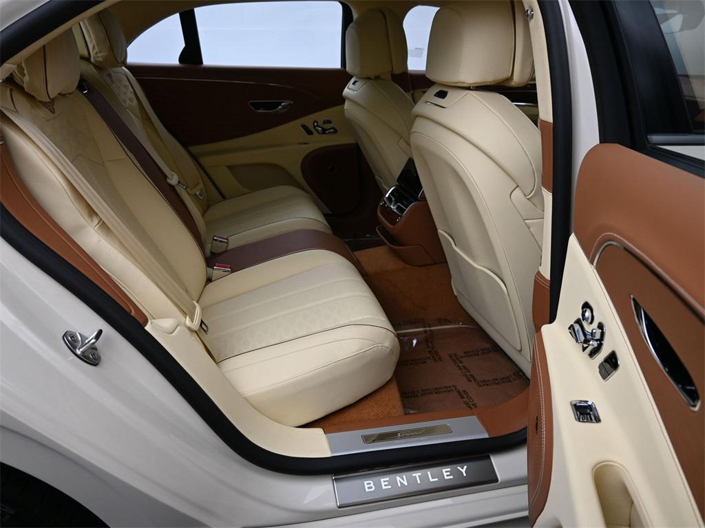 new 2026 Bentley Flying Spur car, priced at $373,510