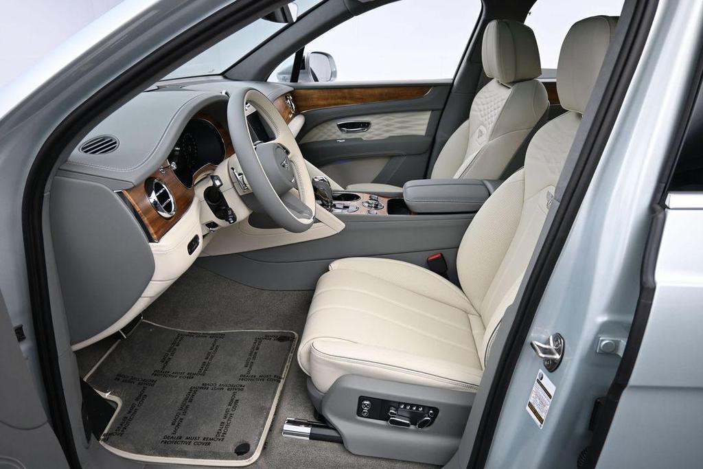new 2026 Bentley Bentayga car, priced at $299,713
