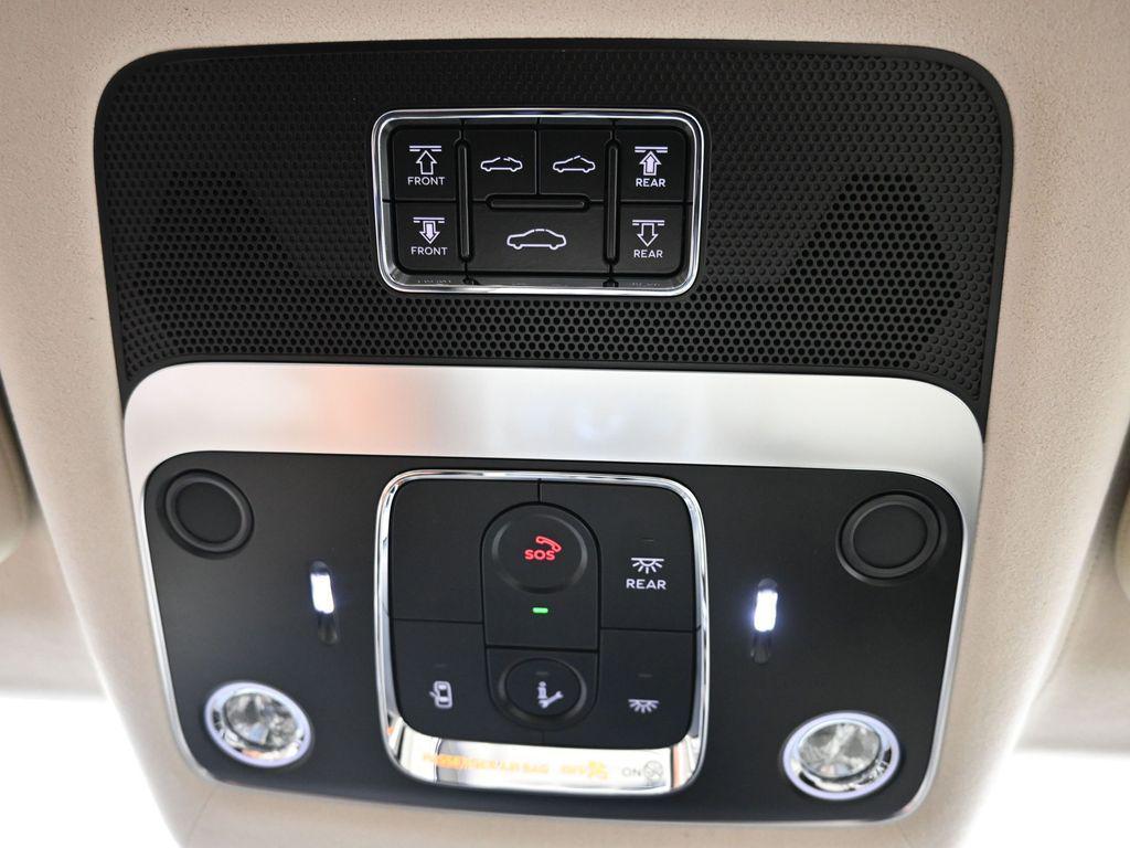 new 2026 Bentley Flying Spur car, priced at $323,775