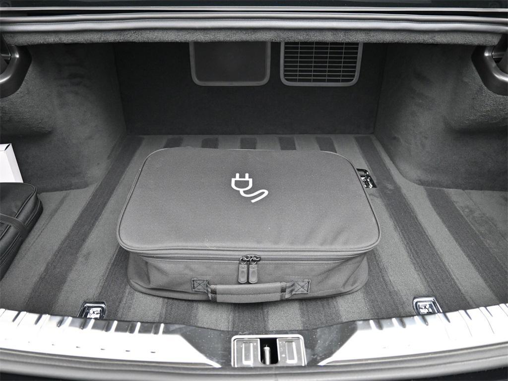 new 2026 Bentley Flying Spur car, priced at $291,150