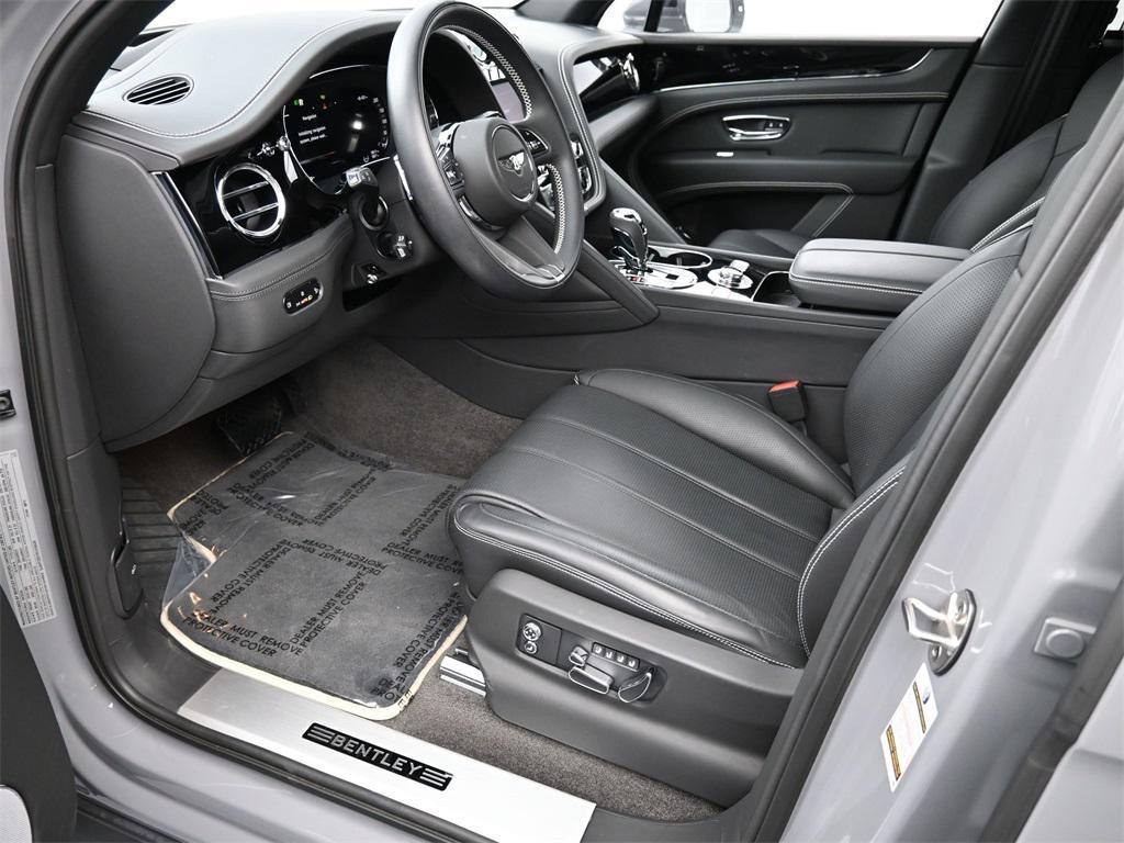 used 2024 Bentley Bentayga EWB car, priced at $219,900