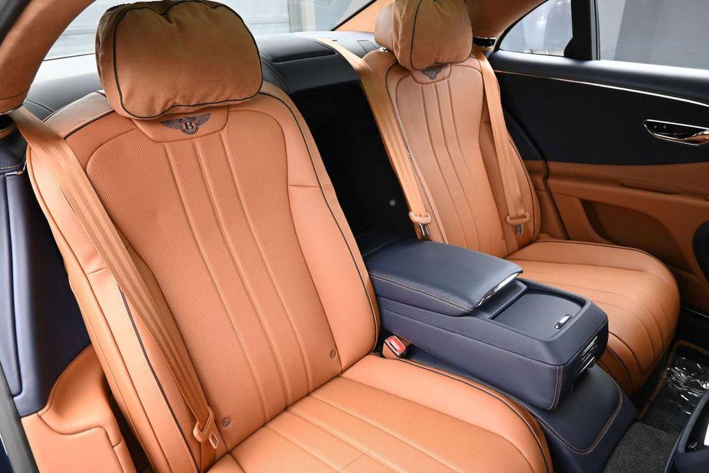 new 2026 Bentley Flying Spur car, priced at $298,968