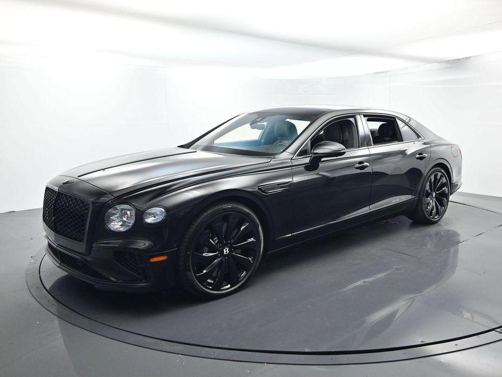 new 2026 Bentley Flying Spur car, priced at $301,183