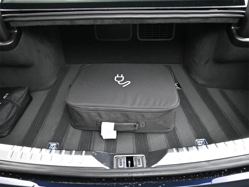 new 2026 Bentley Flying Spur car, priced at $317,580