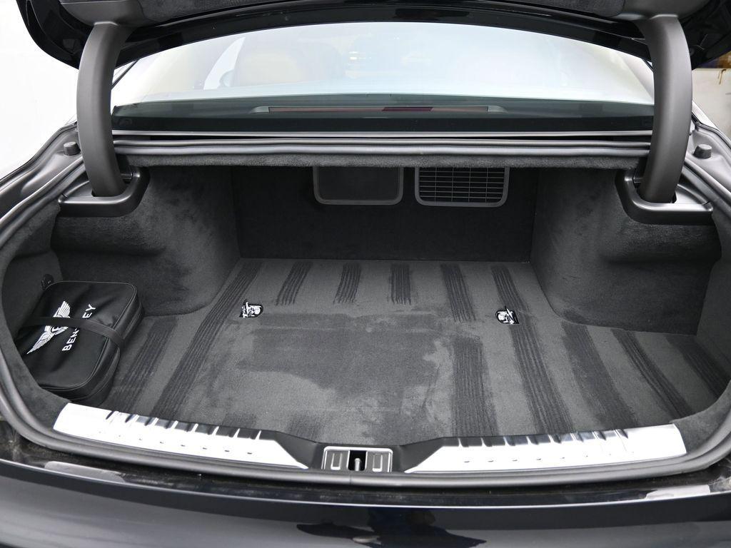 new 2026 Bentley Flying Spur car, priced at $293,405