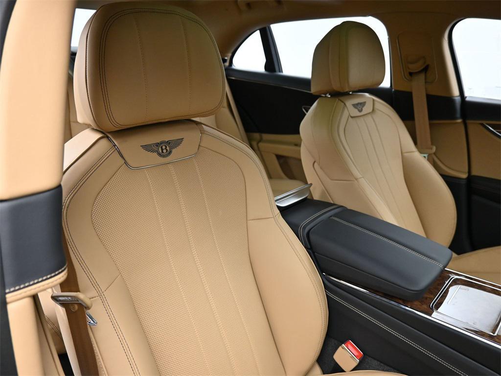 new 2026 Bentley Flying Spur car, priced at $293,405