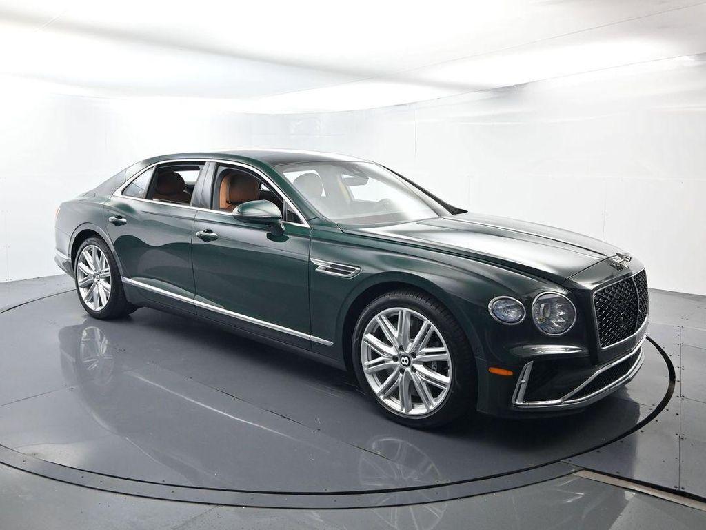 new 2026 Bentley Flying Spur car, priced at $304,308