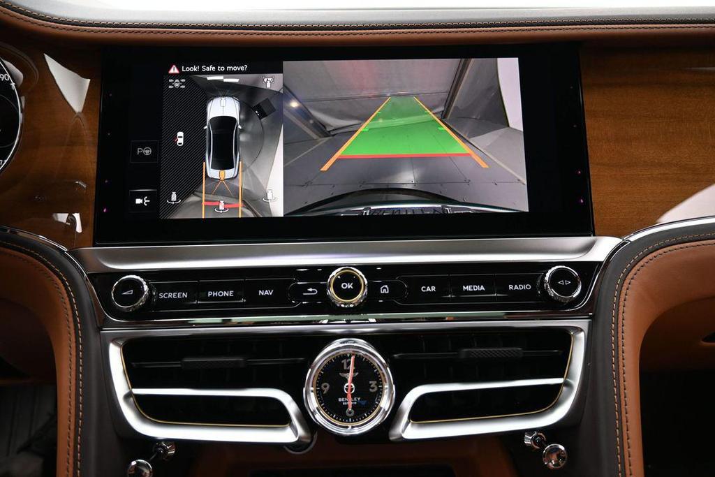 new 2026 Bentley Flying Spur car, priced at $304,308
