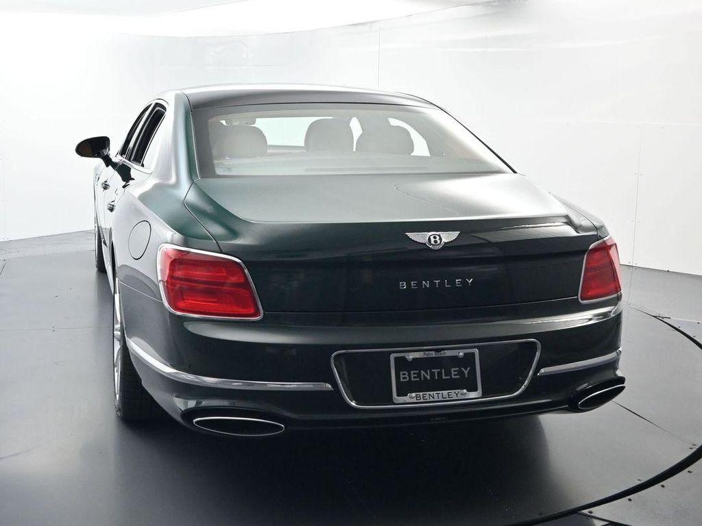 new 2026 Bentley Flying Spur car, priced at $304,308