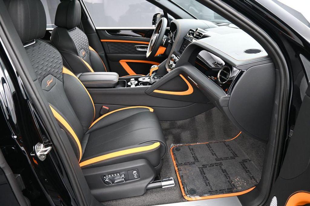 new 2026 Bentley Bentayga car, priced at $359,293