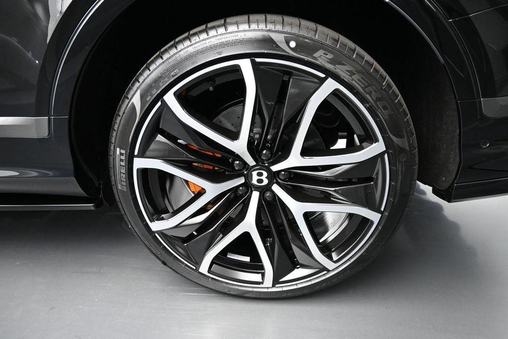 new 2026 Bentley Bentayga car, priced at $359,293