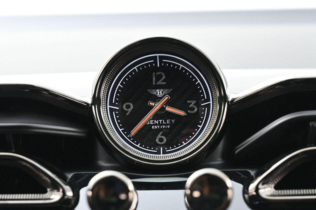 new 2026 Bentley Bentayga car, priced at $359,293