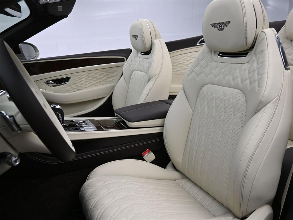 new 2026 Bentley Continental GT car, priced at $408,760