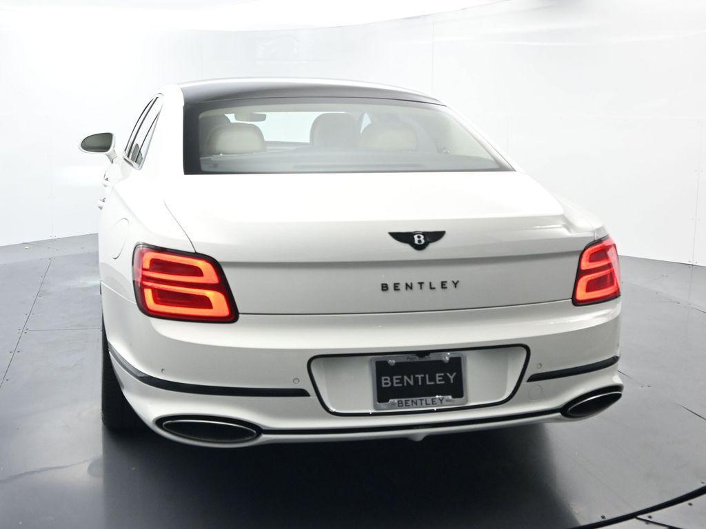 new 2026 Bentley Flying Spur car, priced at $302,230