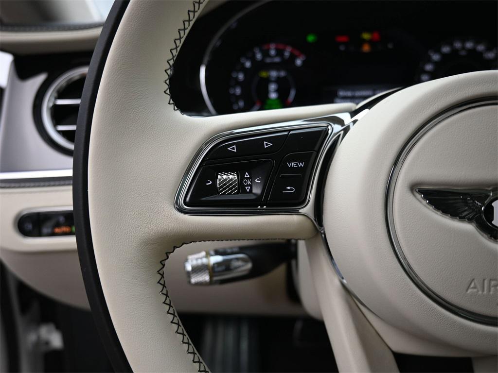 new 2026 Bentley Flying Spur car, priced at $302,230