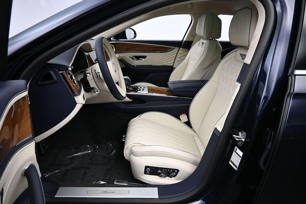 new 2026 Bentley Flying Spur car, priced at $327,928