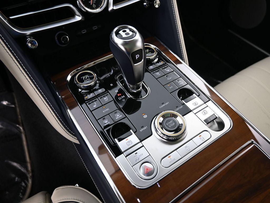 new 2026 Bentley Flying Spur car, priced at $290,390